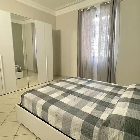 Appartamento Casa Foscolo 16 *