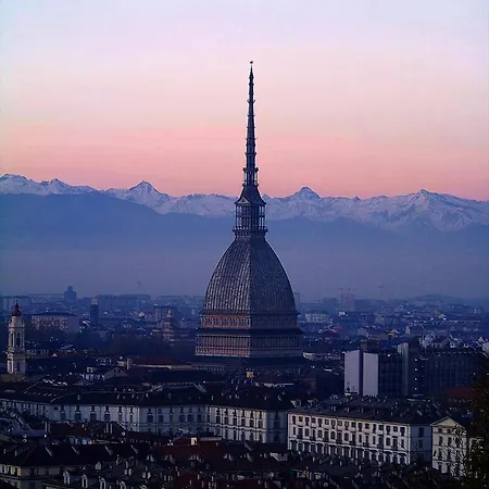 Casa Foscolo 16